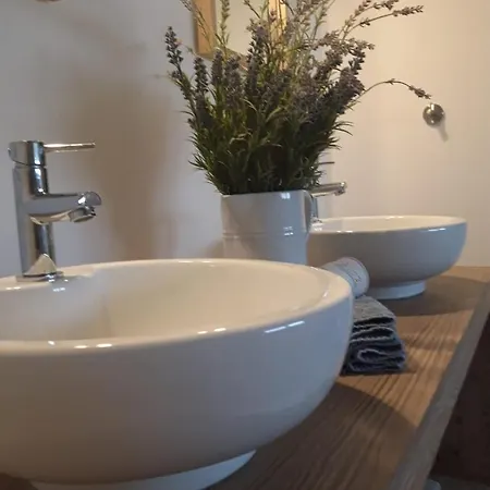 Franzoesin - Ingo Telschow & Catherine Tempier Gbr