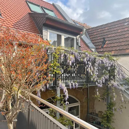 Franzoesin - Ingo Telschow & Catherine Tempier Gbr アパート